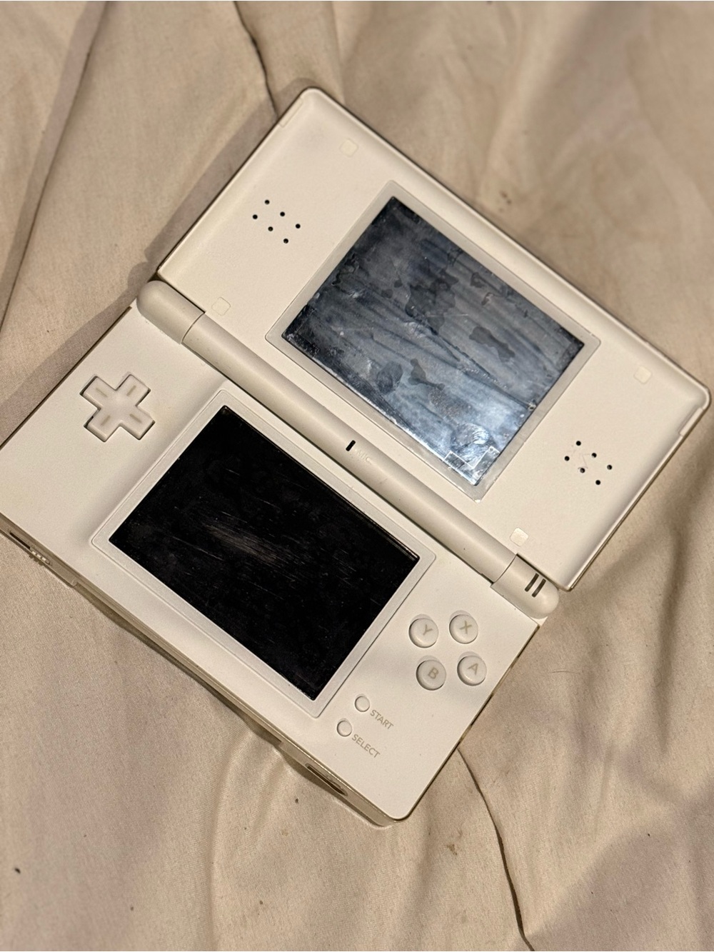 Nintendo DS Lite Portable Gaming System - White